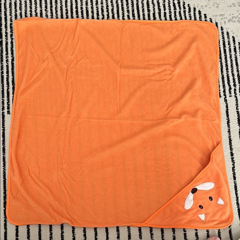 Luvable Friends Orange Baby Blanket